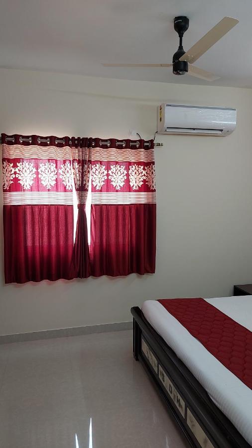 Sumukha Divine Holidays Tirupati Exterior foto